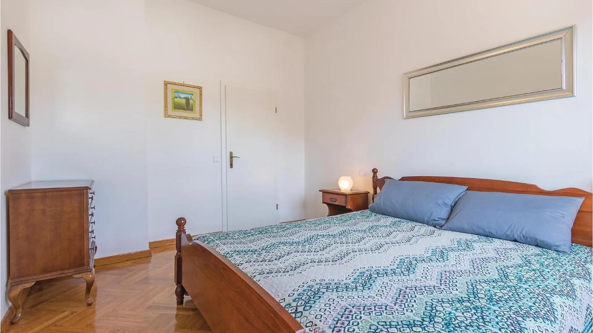 4 Bedroom Gorgeous Apartment In Medulin