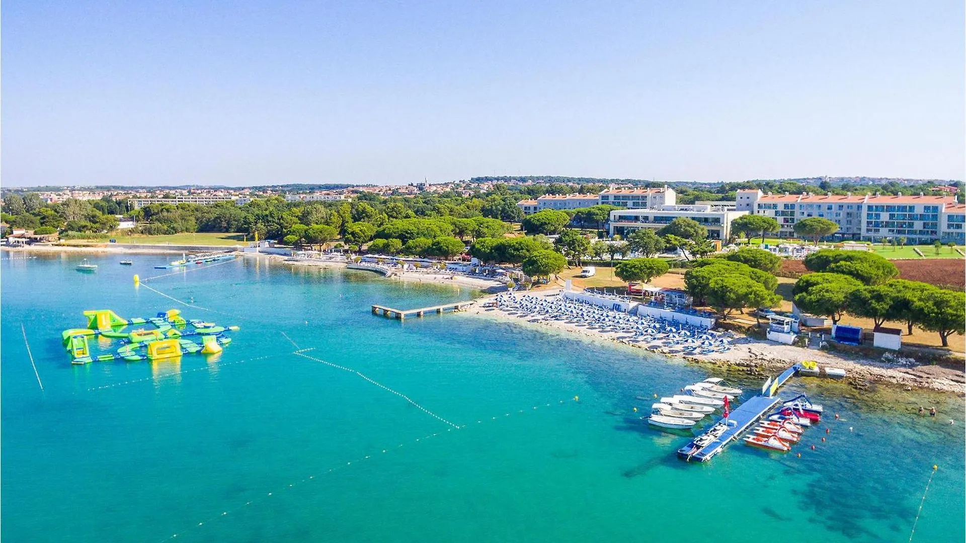4 Bedroom Gorgeous Apartment In Medulin